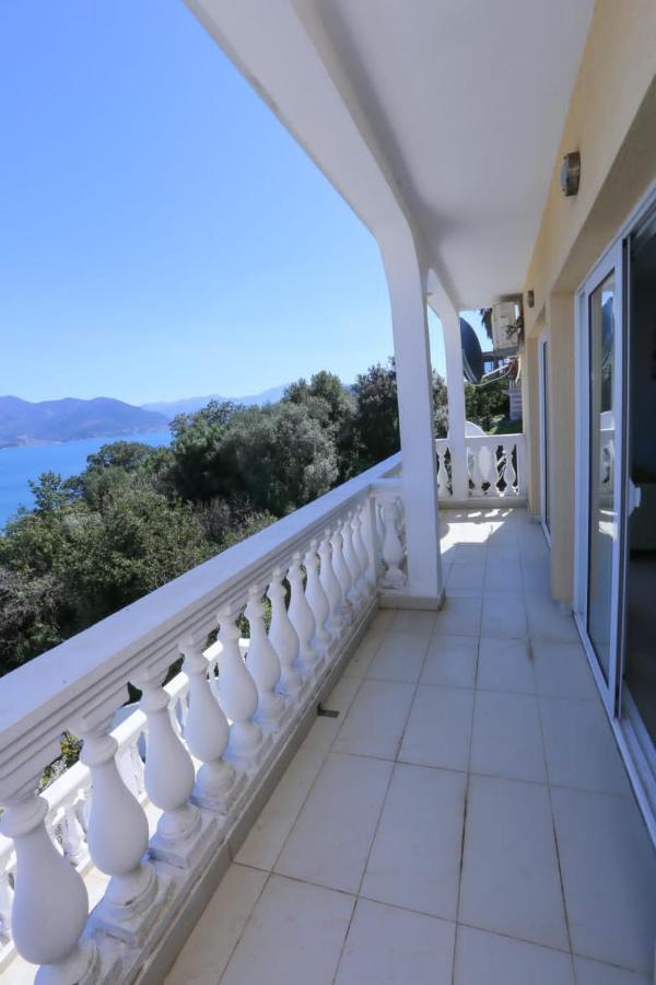 Mountain Bay Views Apartments Njivice Εξωτερικό φωτογραφία