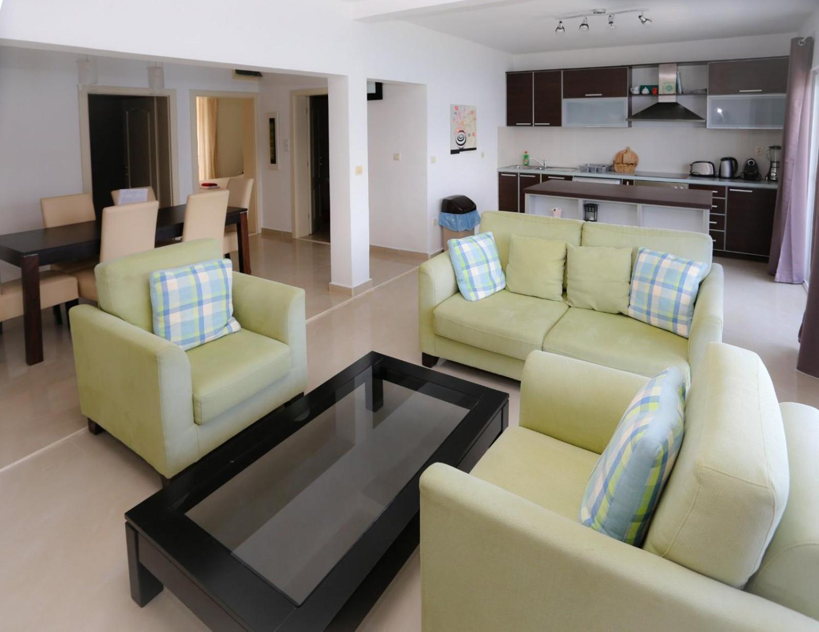 Mountain Bay Views Apartments Njivice Εξωτερικό φωτογραφία