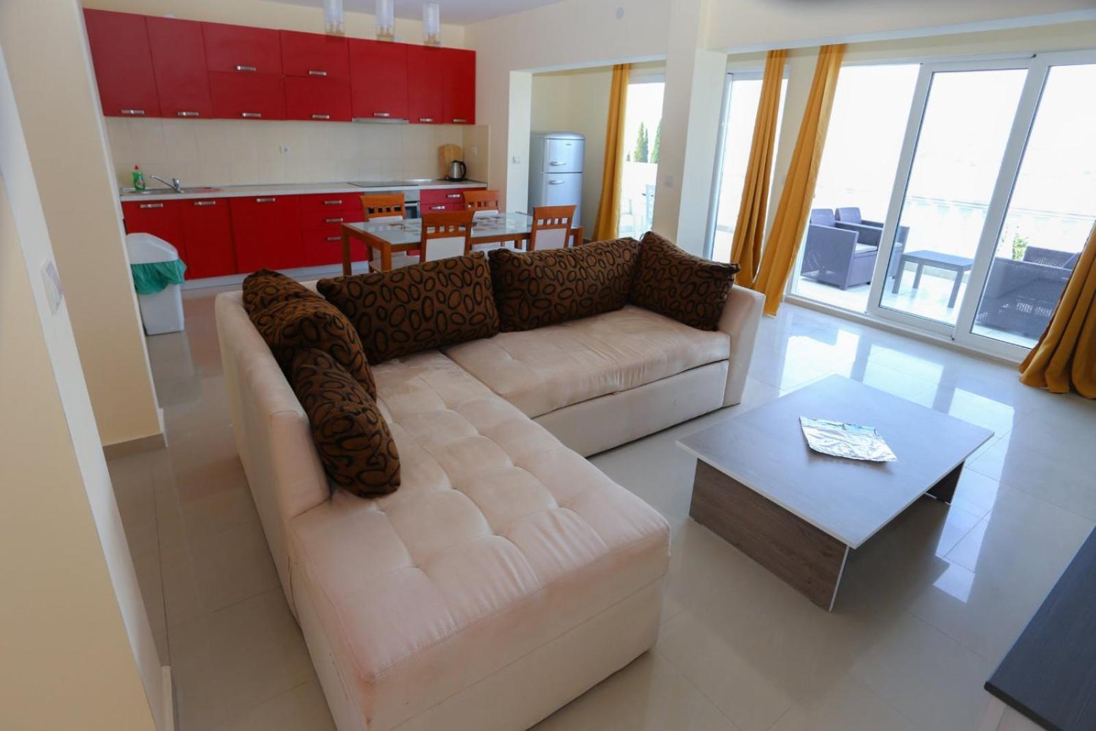 Mountain Bay Views Apartments Njivice Εξωτερικό φωτογραφία